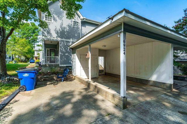 6924 Jeffreys Creek Lane, Raleigh, NC 27616