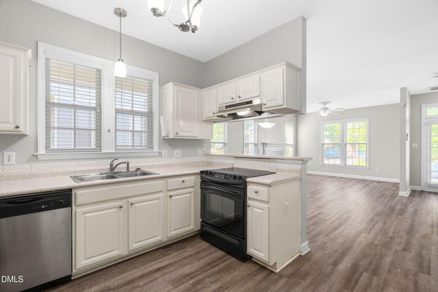 6924 Jeffreys Creek Lane, Raleigh, NC 27616