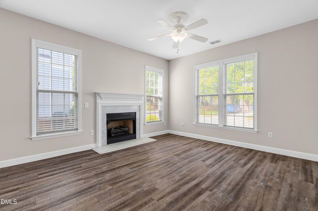 6924 Jeffreys Creek Lane, Raleigh, NC 27616