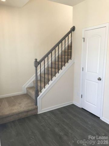 7336 Jane Parks Way, Charlotte, NC 28217