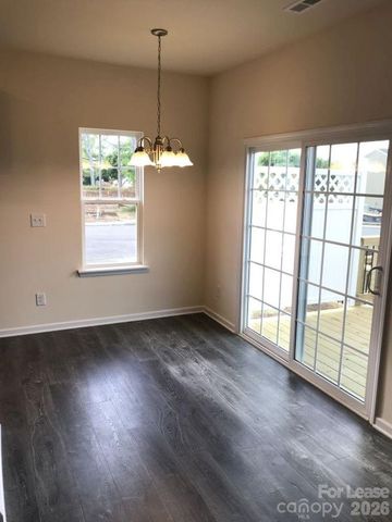 7336 Jane Parks Way, Charlotte, NC 28217