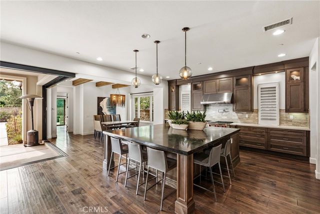 106 Orchid Terrace, Irvine, CA 92618