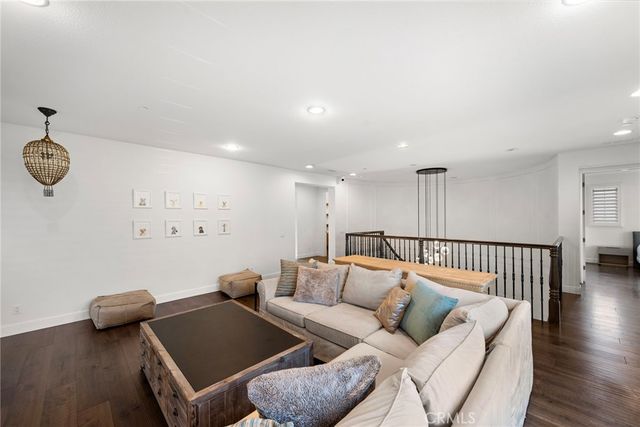 106 Orchid Terrace, Irvine, CA 92618