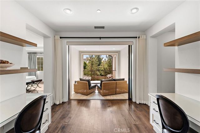 106 Orchid Terrace, Irvine, CA 92618