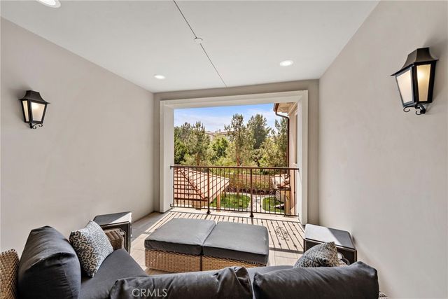 106 Orchid Terrace, Irvine, CA 92618