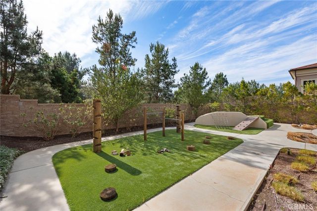 106 Orchid Terrace, Irvine, CA 92618