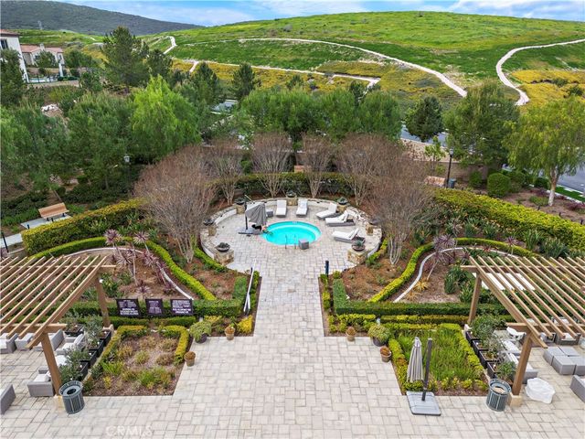 106 Orchid Terrace, Irvine, CA 92618
