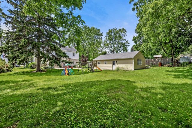 129 S Jackson STREET, Elkhorn, WI 53121
