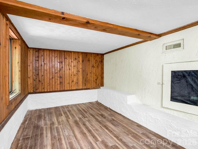 141 Hemlock Lane 3, Lake Lure, NC 28746