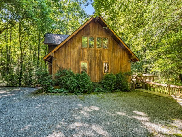 141 Hemlock Lane 3, Lake Lure, NC 28746