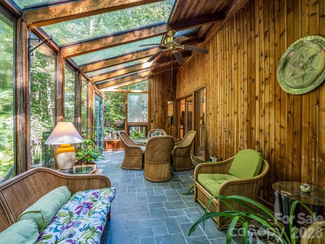 141 Hemlock Lane 3, Lake Lure, NC 28746