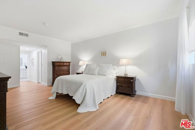 828 S Bedford Street 202, Los Angeles, CA 90035