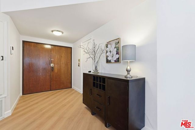 828 S Bedford Street 202, Los Angeles, CA 90035