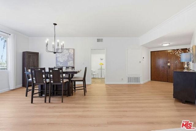 828 S Bedford Street 202, Los Angeles, CA 90035