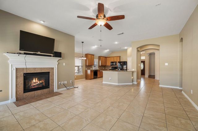 20014 Queens Oak Court, Spring, TX 77379