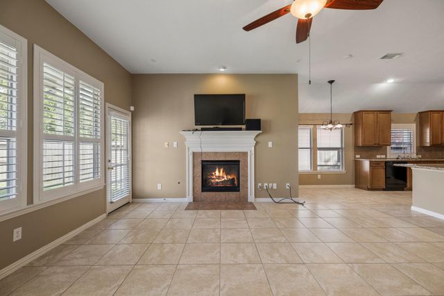 20014 Queens Oak Court, Spring, TX 77379