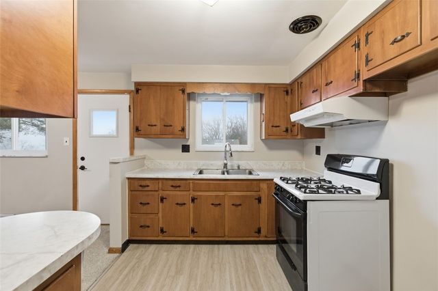 1210 Linden St, Cheswick, PA 15024