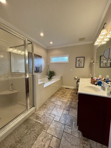 498 Dearman St, Smithville, TN 37166