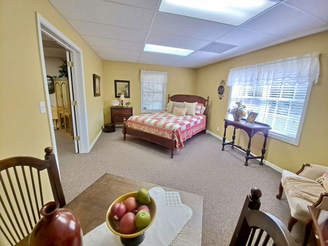 498 Dearman St, Smithville, TN 37166