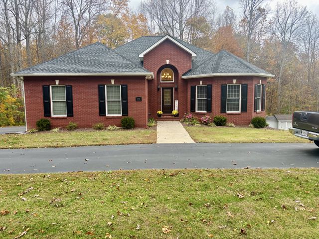 498 Dearman St, Smithville, TN 37166