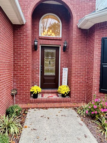 498 Dearman St, Smithville, TN 37166