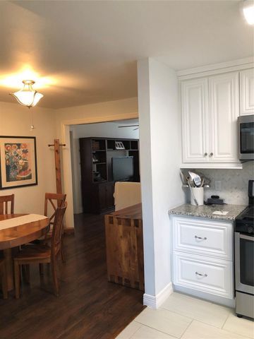 4416 Holt Street, Bellaire, TX 77401