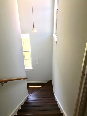 4416 Holt Street, Bellaire, TX 77401