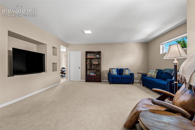 5288 Mountain Peak Point, Colorado Springs, CO 80917