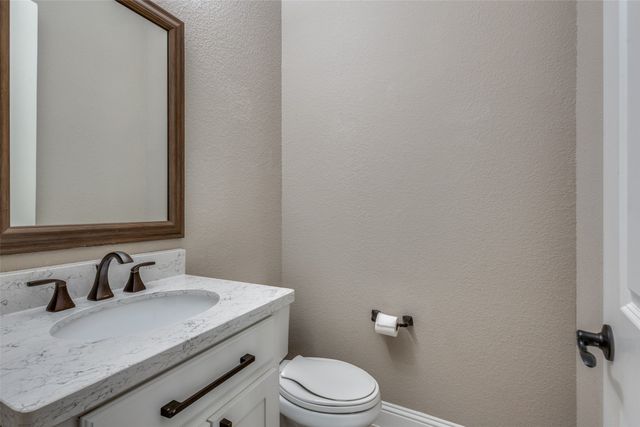 7301 Avondale Drive, Mckinney, TX 75070