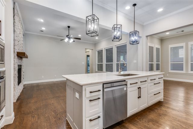 7301 Avondale Drive, Mckinney, TX 75070