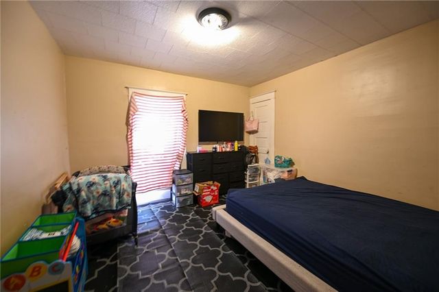 528 E Allison Street, Nevada, MO 64772