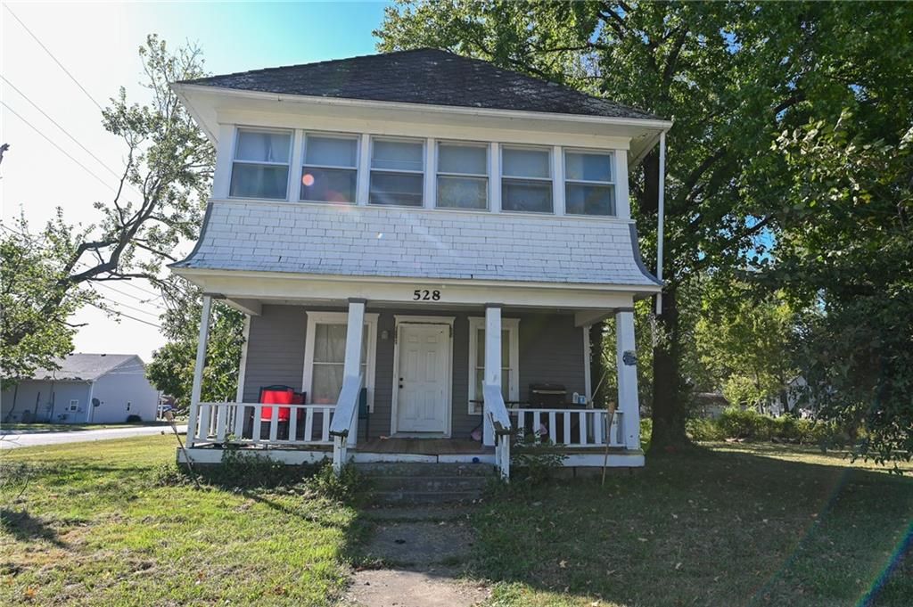 528 E Allison Street, Nevada, MO 64772