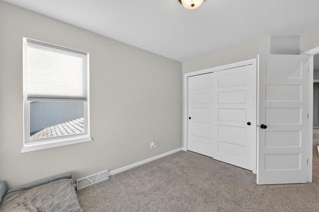 828 Shadowwood Trail, Sun Prairie, WI 53590