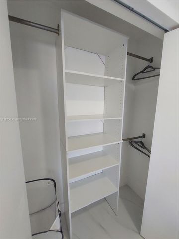 400 Golden Isles Dr 47, Hallandale Beach, FL 33009