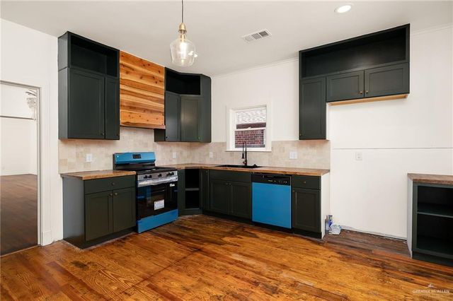 1306 Jasmine Avenue, Mcallen, TX 78501