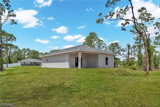 715 Bering AVE S, Lehigh Acres, FL 33974