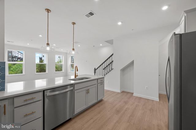 9942-A COUNT FLEET CRES, Laurel, MD 20723