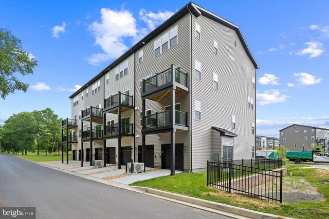 9942-A COUNT FLEET CRES, Laurel, MD 20723