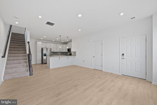 9942-A COUNT FLEET CRES, Laurel, MD 20723