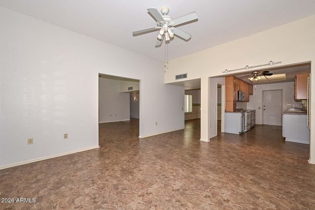 10314 W SPANISH MOSS Lane, Sun City, AZ 85373