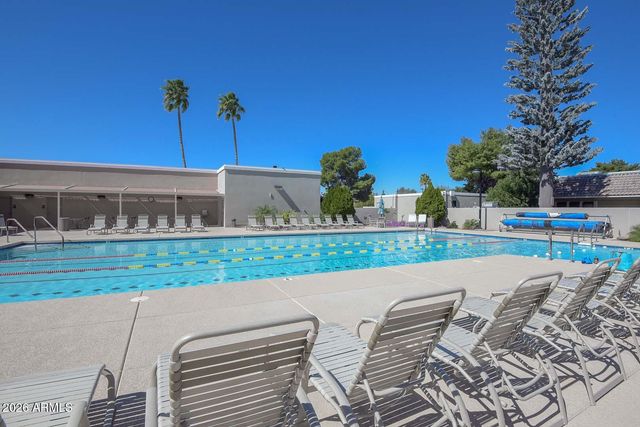 10314 W SPANISH MOSS Lane, Sun City, AZ 85373