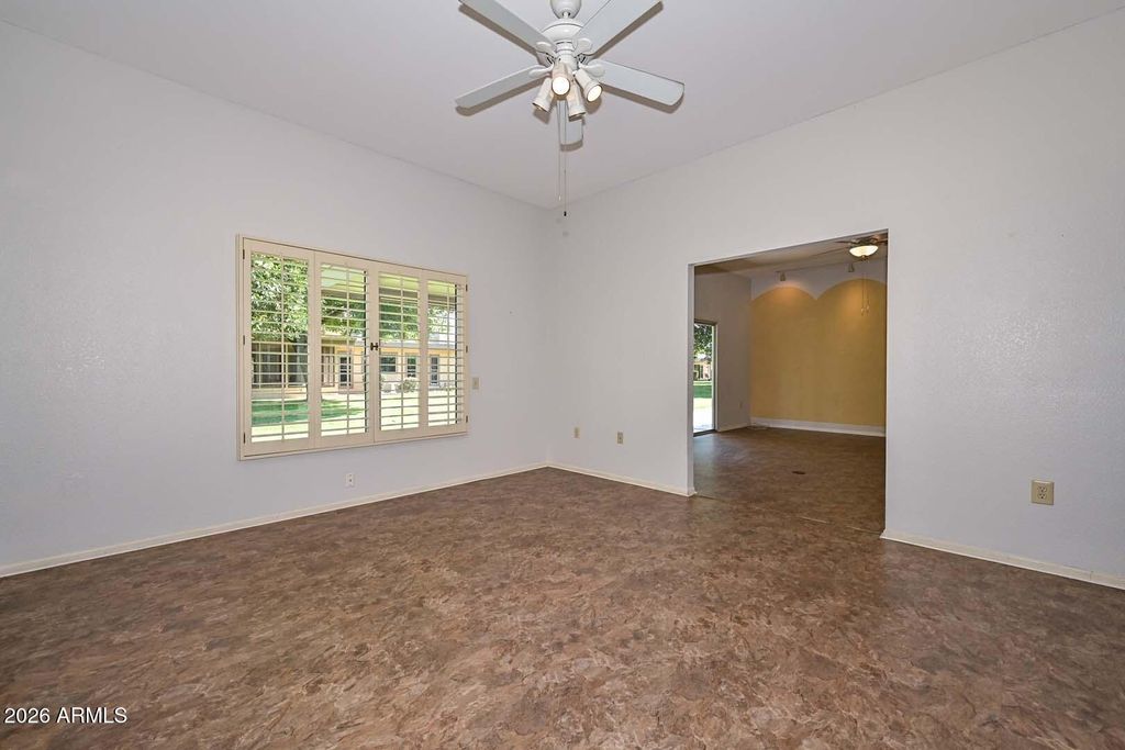 10314 W SPANISH MOSS Lane, Sun City, AZ 85373 — photo 5