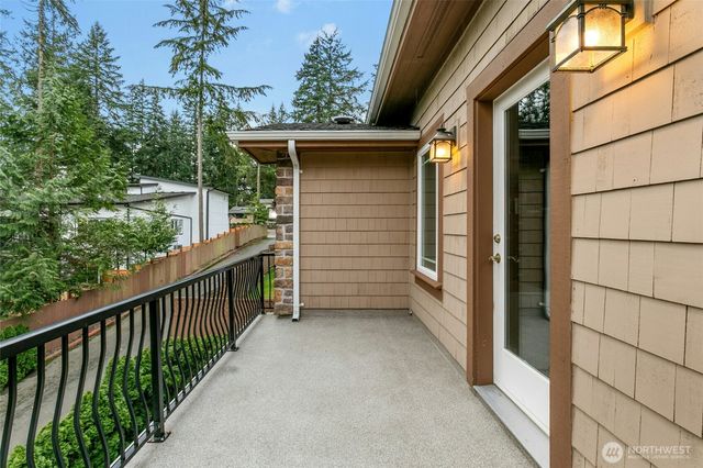 18634 92nd Avenue NE, Bothell, WA 98011