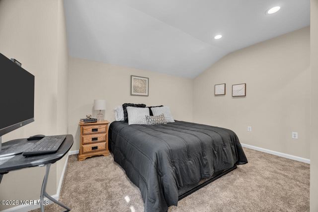 10 Collinson Drive, Middletown, NJ 07748