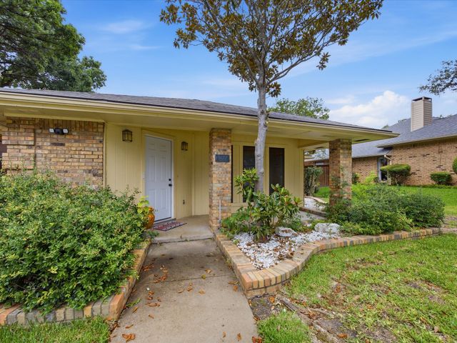 1214 Fawn Ridge Drive, Duncanville, TX 75137