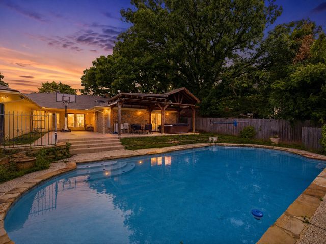 1214 Fawn Ridge Drive, Duncanville, TX 75137