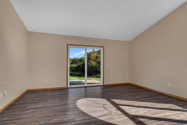 203 Appaloosa Court, Braham, MN 55006