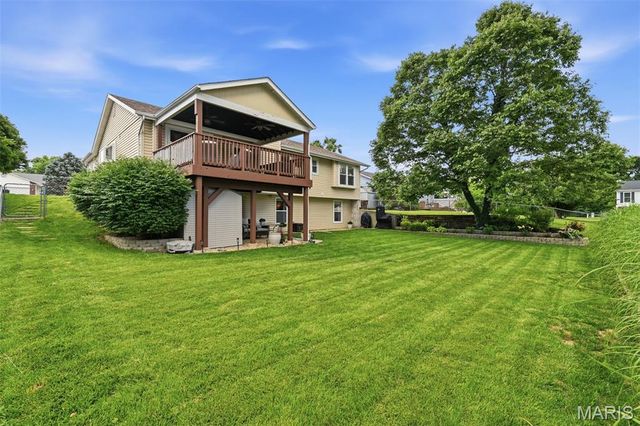 4 Cambourne Court, St Peters, MO 63376