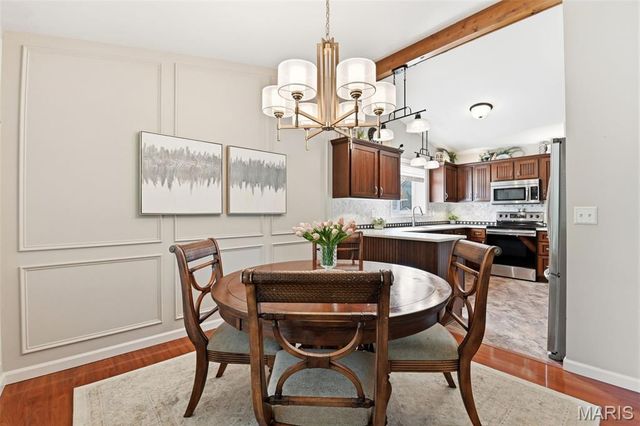 4 Cambourne Court, St Peters, MO 63376