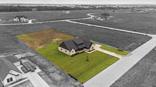 420 Waterfall Ranch Road, Waxahachie, TX 75167